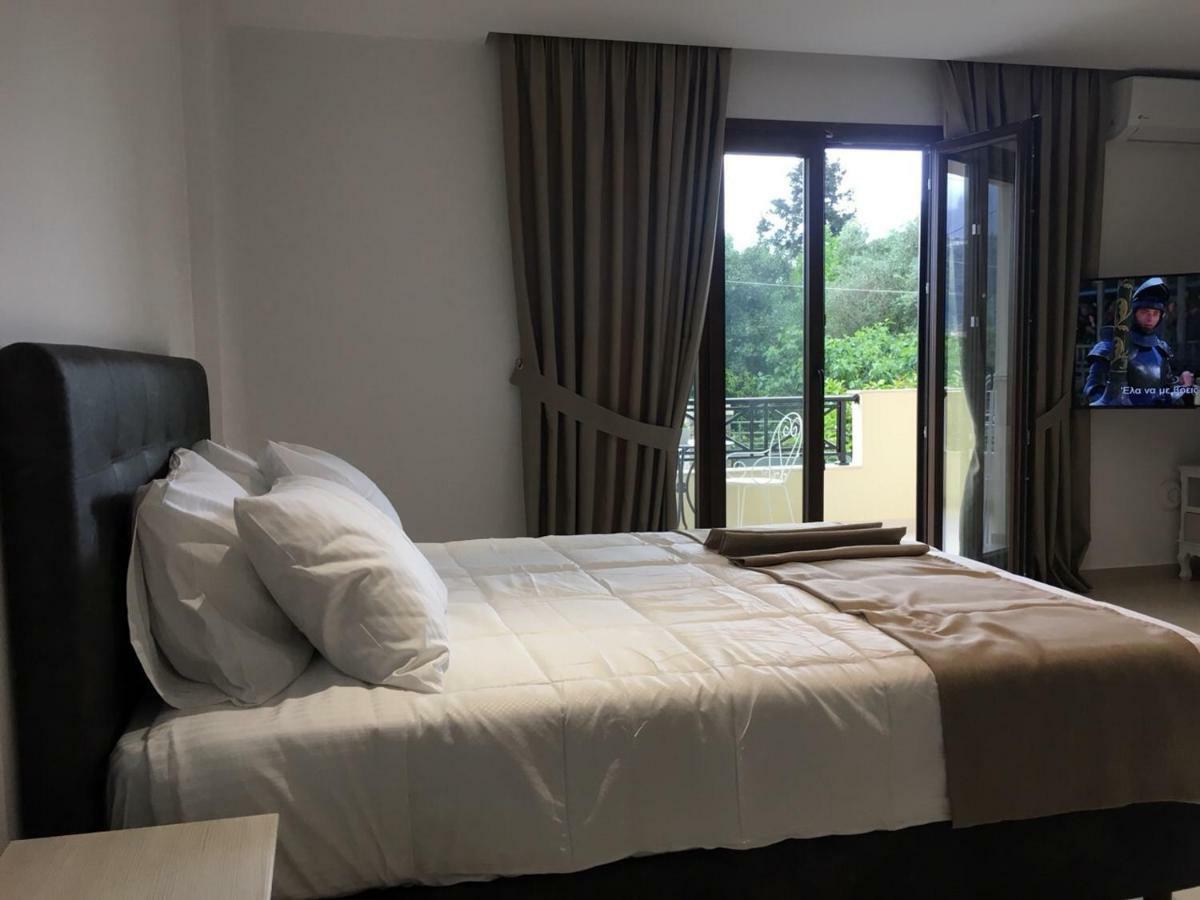 The Little Prince Luxury Suites إيبسوس المظهر الخارجي الصورة