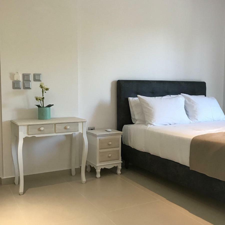 The Little Prince Luxury Suites إيبسوس المظهر الخارجي الصورة