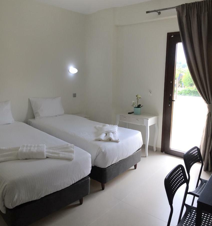 The Little Prince Luxury Suites إيبسوس المظهر الخارجي الصورة